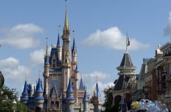 Enjoy Magic Kingdom on a budget with credit card points