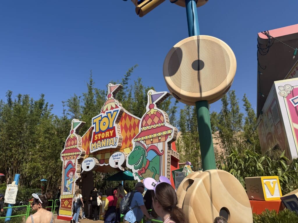 enjoy Toy Story land at Hollywood Studios can be enjoyed on a budget by using points and cashback