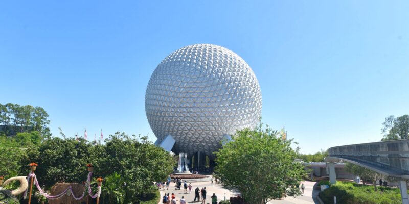 5 Disney World on Points & Cashback Tips You Don’t Want to Miss